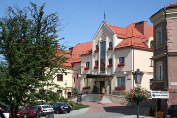 Фотографии Отель Hotel Basztowy г. Сандомир (Польша) №1 Фото Отель Hotel Basztowy г. Сандомир 1